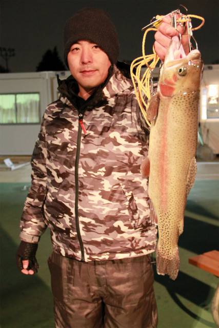 としまえんフィッシングエリア 釣果