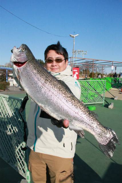 としまえんフィッシングエリア 釣果
