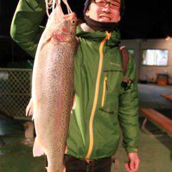 としまえんフィッシングエリア 釣果