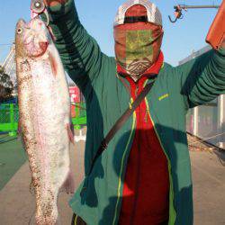 としまえんフィッシングエリア 釣果