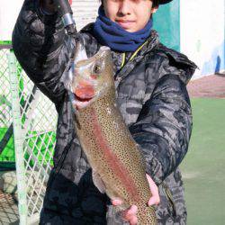 としまえんフィッシングエリア 釣果