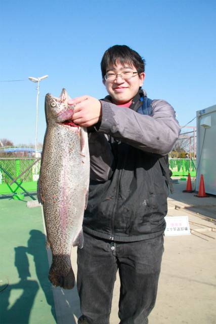 としまえんフィッシングエリア 釣果