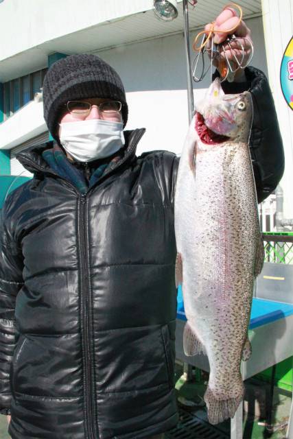 としまえんフィッシングエリア 釣果