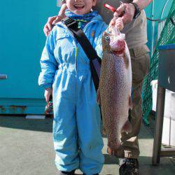 としまえんフィッシングエリア 釣果