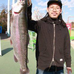 としまえんフィッシングエリア 釣果