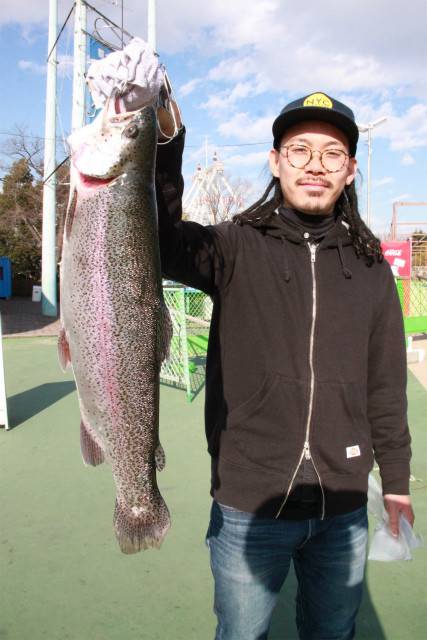 としまえんフィッシングエリア 釣果