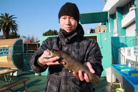 としまえんフィッシングエリア 釣果