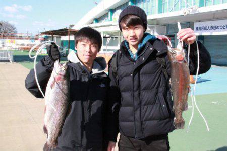 としまえんフィッシングエリア 釣果