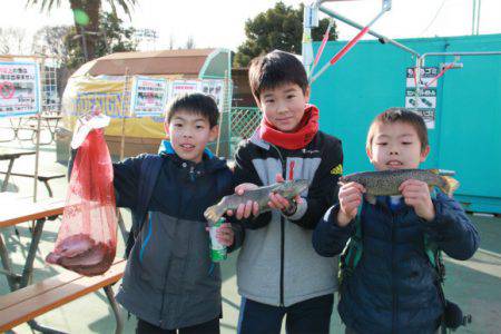 としまえんフィッシングエリア 釣果