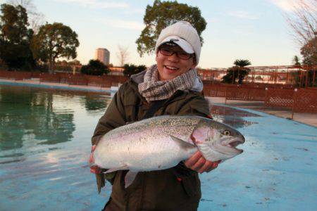としまえんフィッシングエリア 釣果