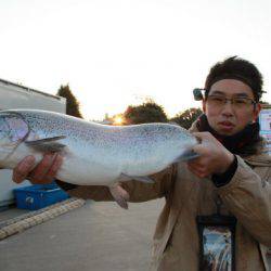 としまえんフィッシングエリア 釣果