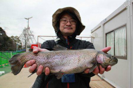 としまえんフィッシングエリア 釣果