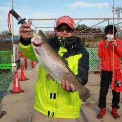 としまえんフィッシングエリア 釣果