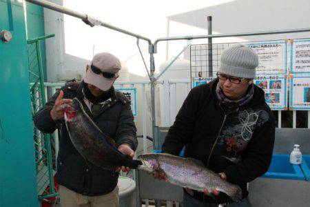 としまえんフィッシングエリア 釣果