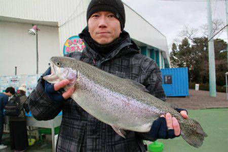 としまえんフィッシングエリア 釣果