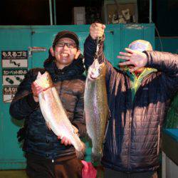 としまえんフィッシングエリア 釣果