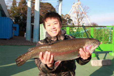 としまえんフィッシングエリア 釣果