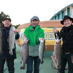 としまえんフィッシングエリア 釣果