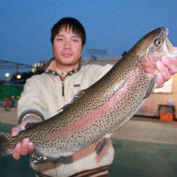 としまえんフィッシングエリア 釣果