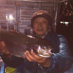 としまえんフィッシングエリア 釣果