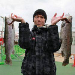 としまえんフィッシングエリア 釣果