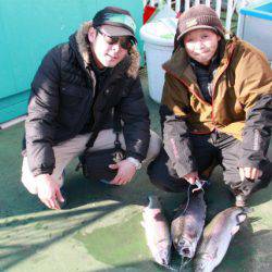 としまえんフィッシングエリア 釣果