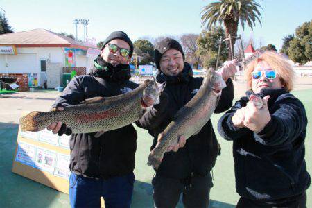 としまえんフィッシングエリア 釣果