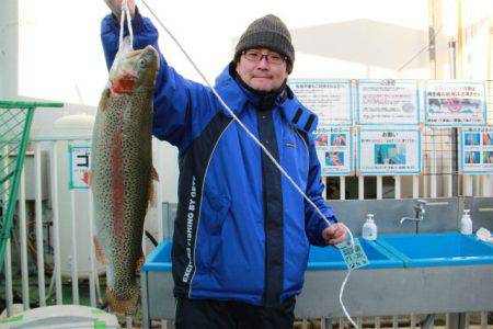 としまえんフィッシングエリア 釣果