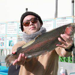 としまえんフィッシングエリア 釣果