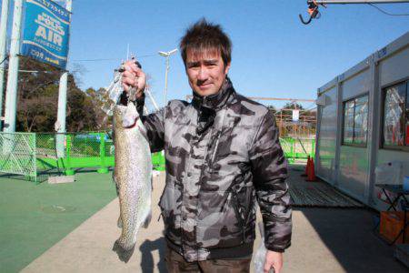 としまえんフィッシングエリア 釣果