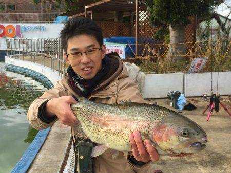 としまえんフィッシングエリア 釣果
