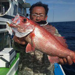丸万釣船 釣果