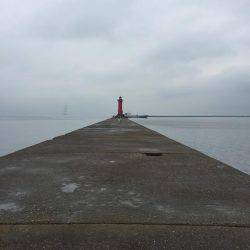 雨の中で投げ釣り