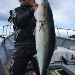 ファイヤードルフィン 釣果