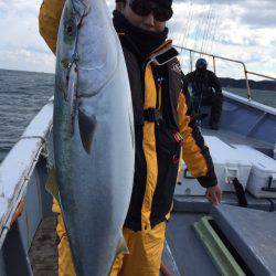 ファイヤードルフィン 釣果