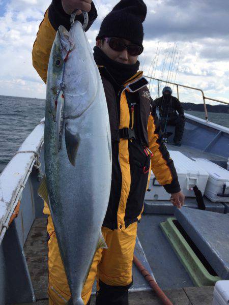 ファイヤードルフィン 釣果