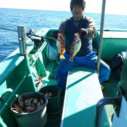 モンロー号 釣果