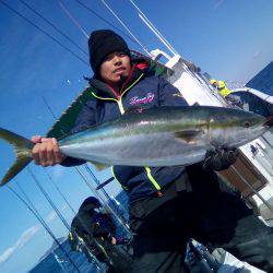 ファイヤードルフィン 釣果