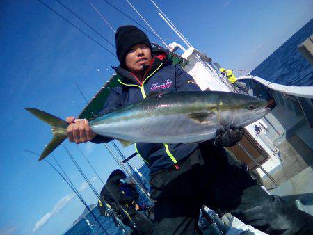 ファイヤードルフィン 釣果