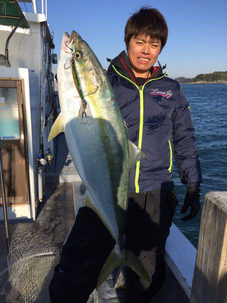 ファイヤードルフィン 釣果