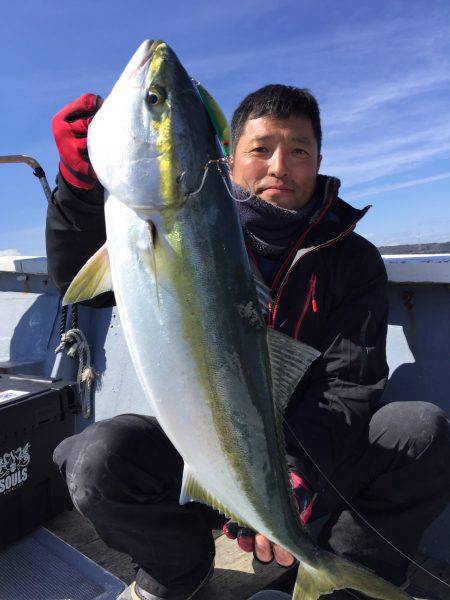 ファイヤードルフィン 釣果