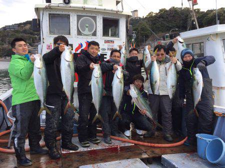 ファイヤードルフィン 釣果