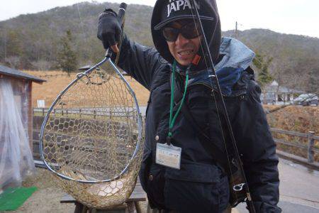 フィッシングレイクたかみや 釣果