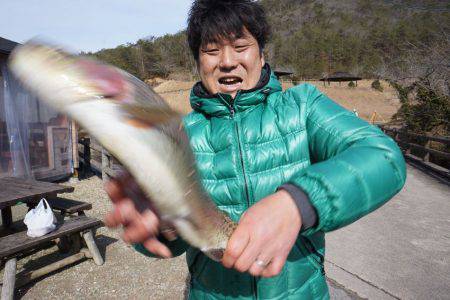 フィッシングレイクたかみや 釣果