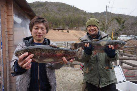 フィッシングレイクたかみや 釣果