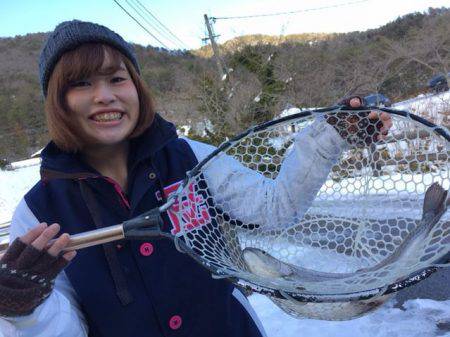 フィッシングレイクたかみや 釣果