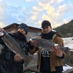 フィッシングレイクたかみや 釣果