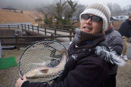 フィッシングレイクたかみや 釣果