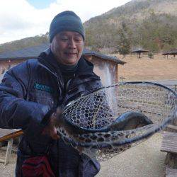 フィッシングレイクたかみや 釣果