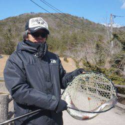 フィッシングレイクたかみや 釣果